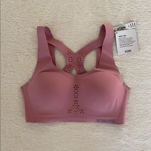 Victoria Sport Angel Max Bra 32C